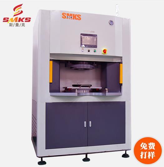 <a href='http://m.yyjdwx.com' target='_blank'><u>流體拋光機(jī)</u></a>使用注意事項(xiàng)