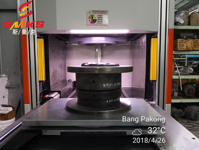 擠壓研磨機(jī) 擠壓研磨機(jī)