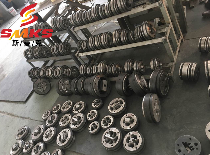 擠壓研磨機(jī)出品 擠壓研磨機(jī)出品