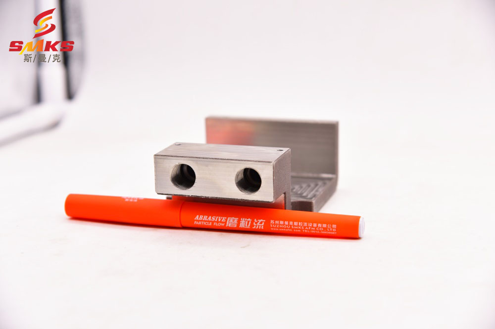 螺紋<a href='http://m.yyjdwx.com' target='_blank'><u>內(nèi)孔拋光</u></a>